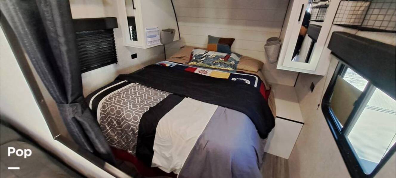 A photo of this 2024 Jayco Jay Flight SLX 260BHW