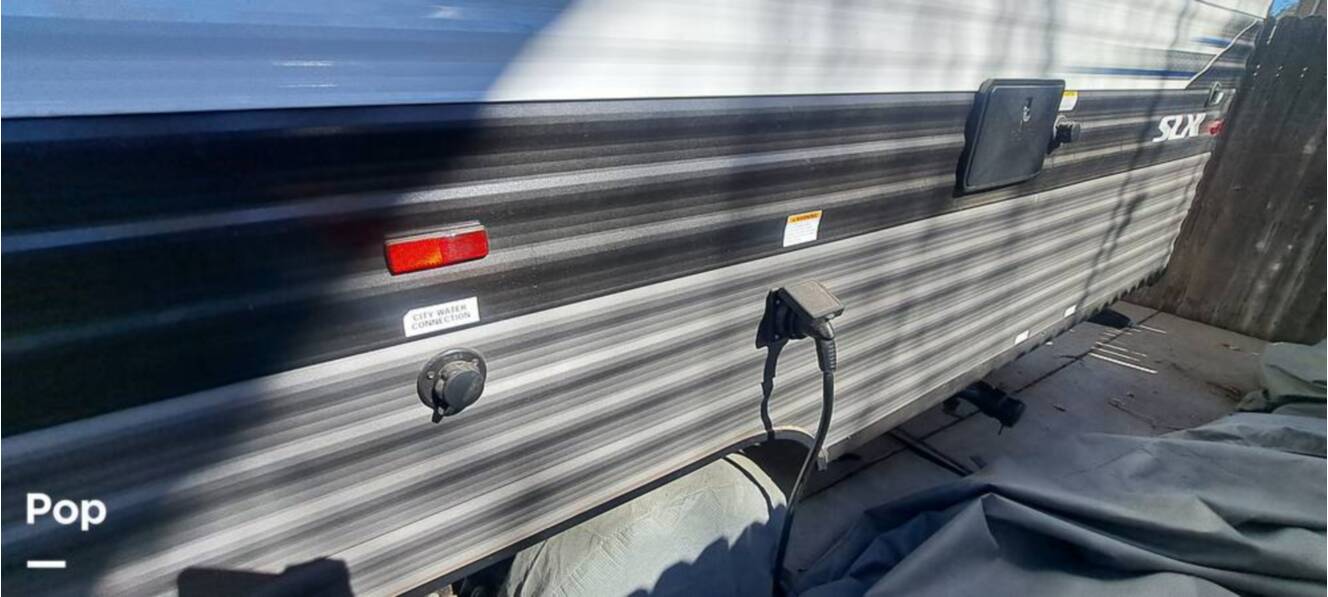 A photo of this 2024 Jayco Jay Flight SLX 260BHW