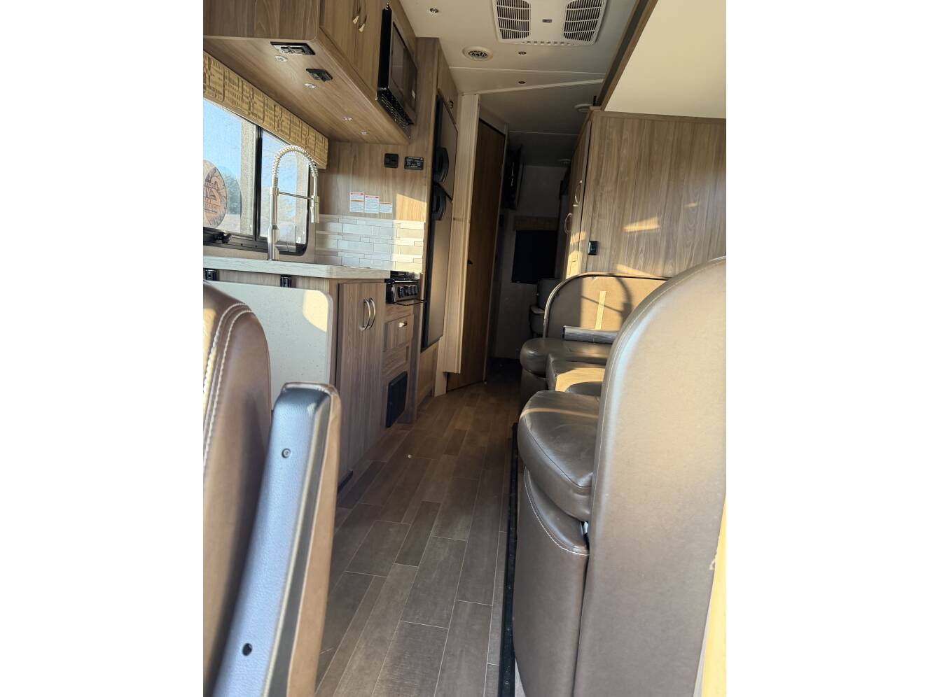 A photo of this 2020 Dynamax Corp ISATA 3 SERIES 24FWM