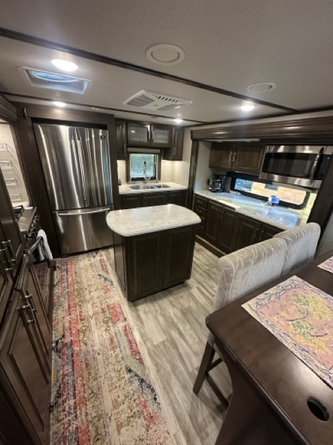 2021 Grand Design SOLITUDE 390RK-R RV
