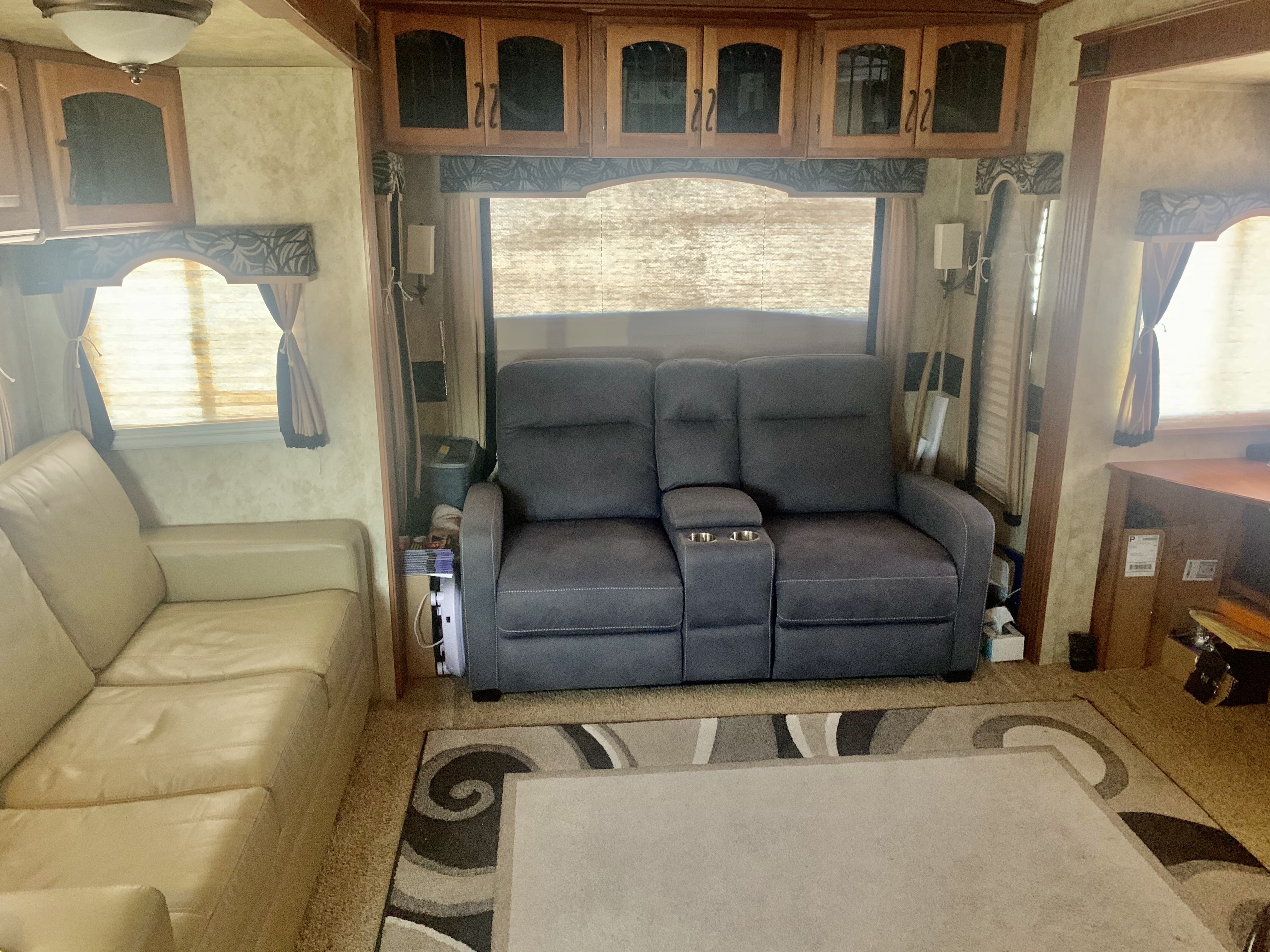 2013 Keystone MONTANA HICKORY 3400RL in clarkdale AZ