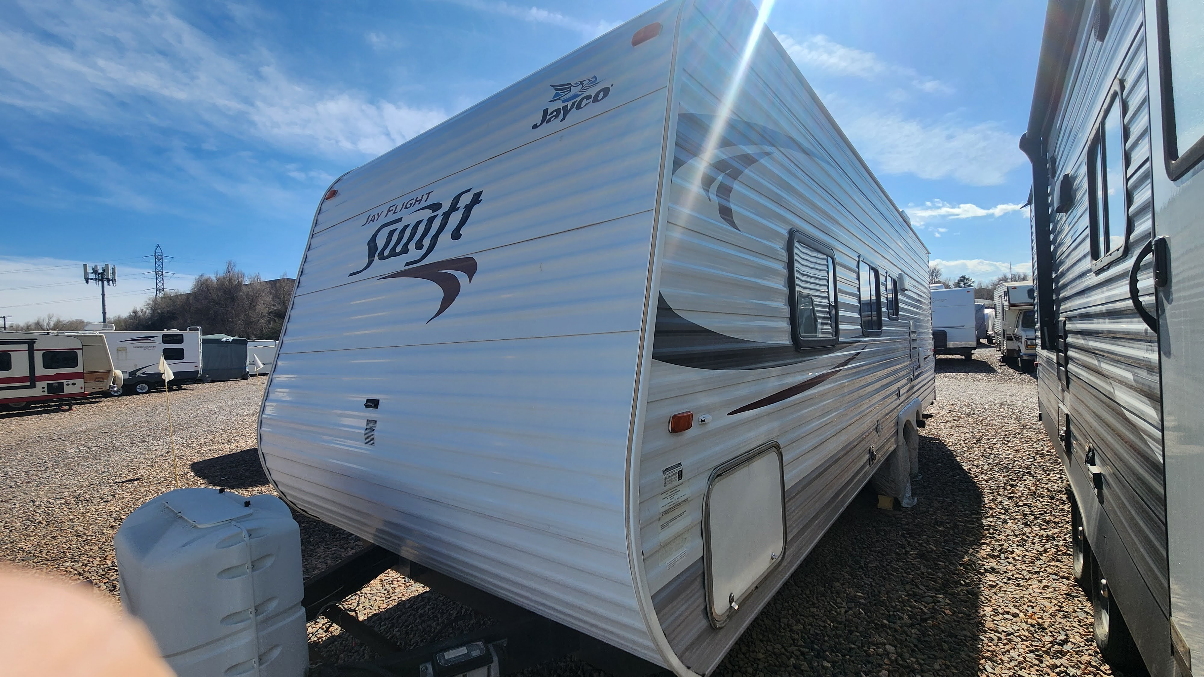 2011 Jayco JAY FLIGHT SWIFT 264BH in highlands ranch CO