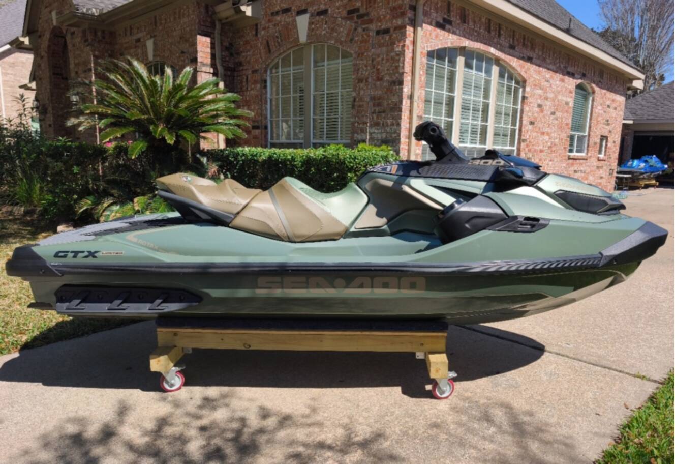 A photo of this 2023 Sea-Doo GTX 300 IDF AND IBR