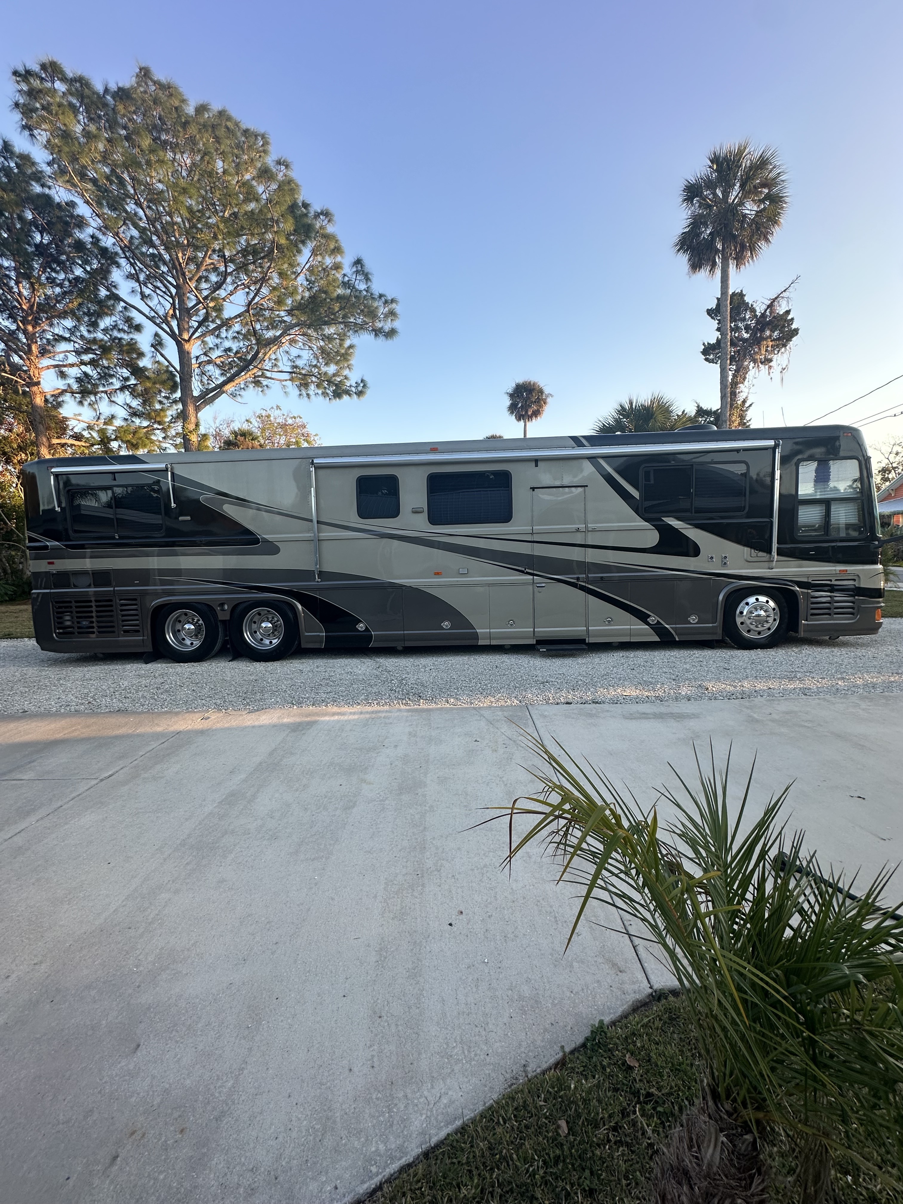 1990 Newell Coach Other RV