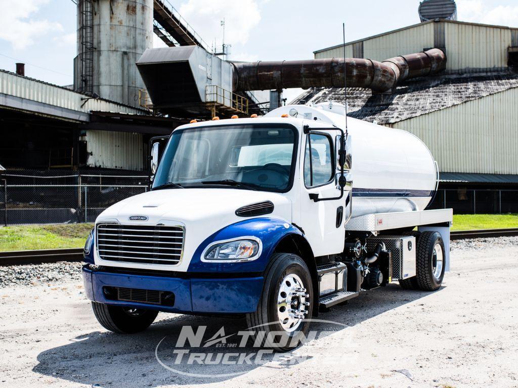 2021 FREIGHTLINER M2 in Hialeah, FL