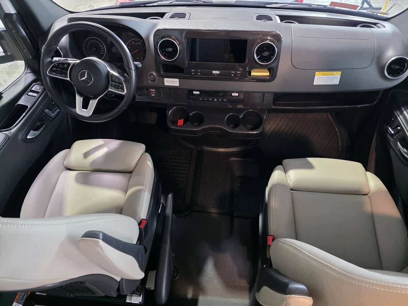 A photo of this 2022 Winnebago NAVION 24D
