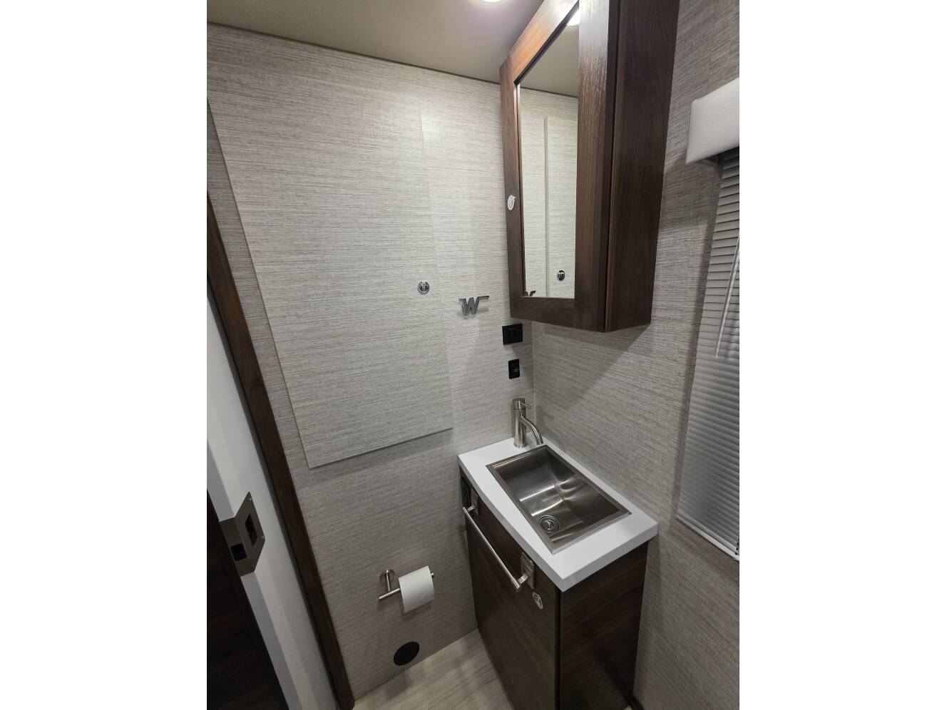 A photo of this 2022 Winnebago NAVION 24D