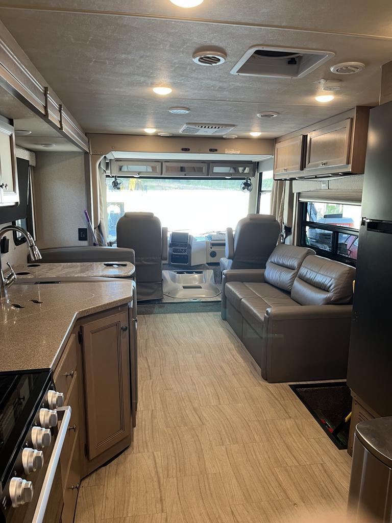 2021 Thor Motor Coach WINDSPORT 34J RV