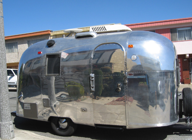 1966 Airstream CARAVEL 17 RV