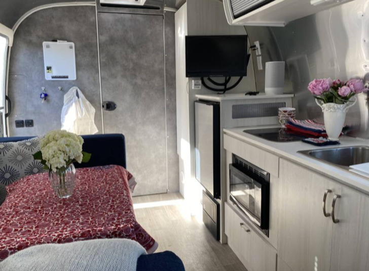 2021 Airstream BAMBI 22FB in marina del rey CA