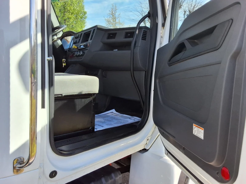 2025 KENWORTH CONSTRUCTION