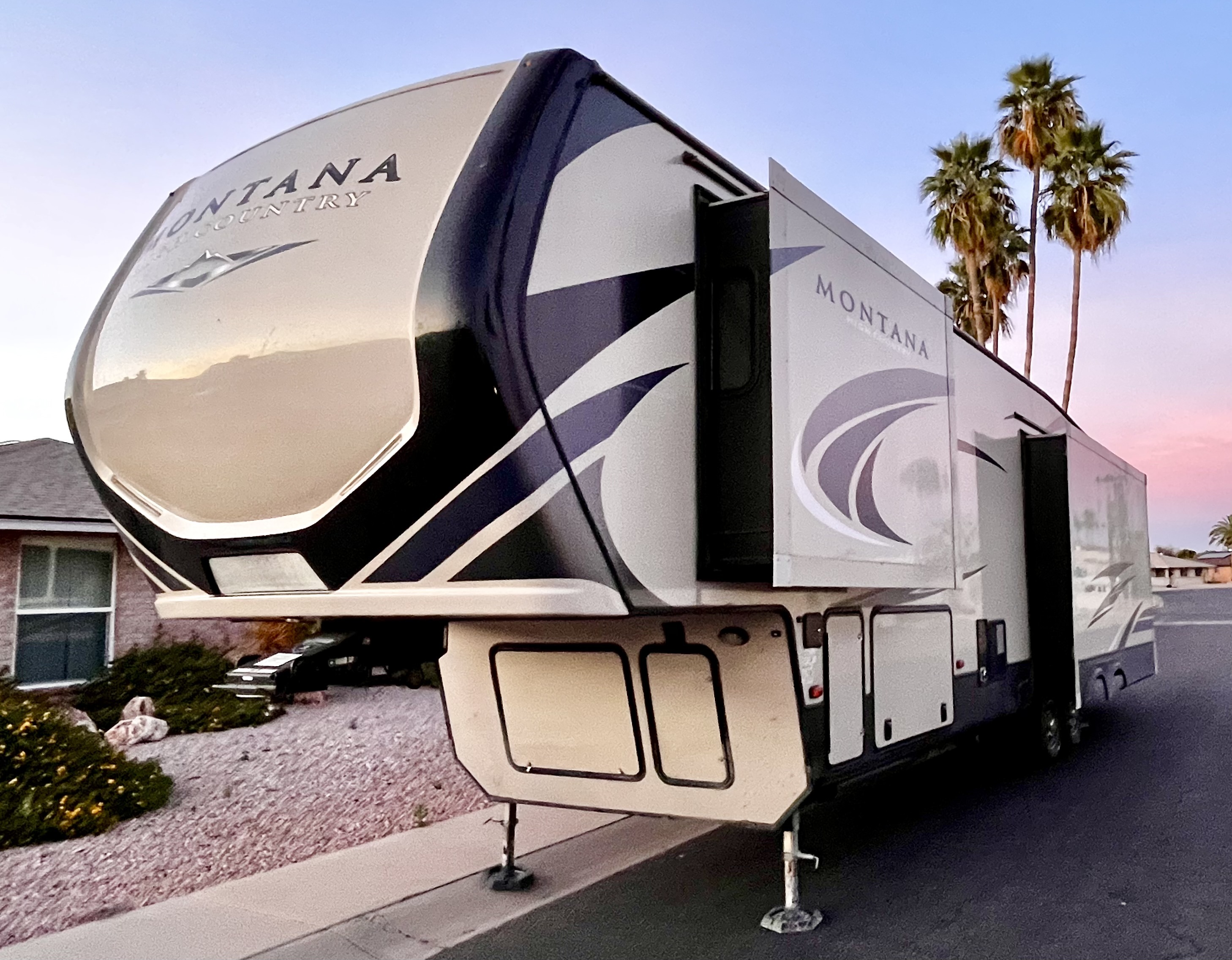 2020 Keystone MONTANA HIGH COUNTRY 331RL in sun city AZ