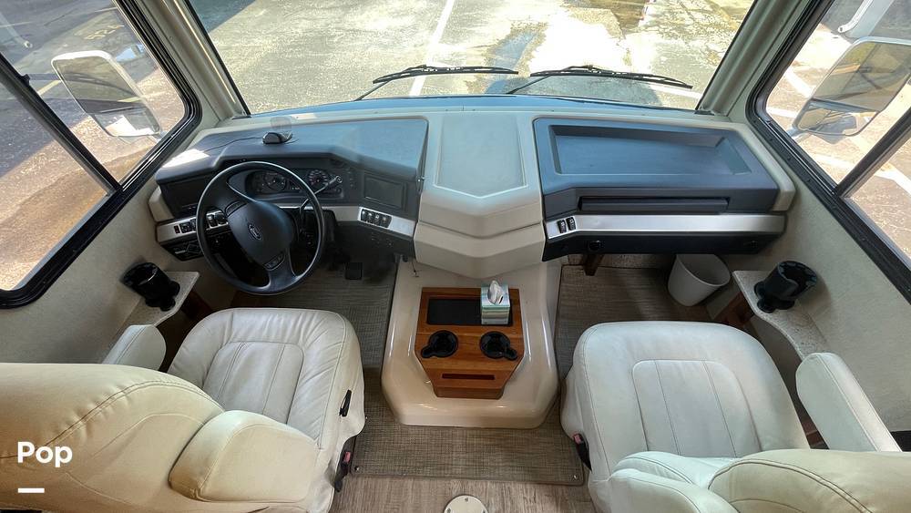 2018 Fleetwood Bounder 35K in andover MN