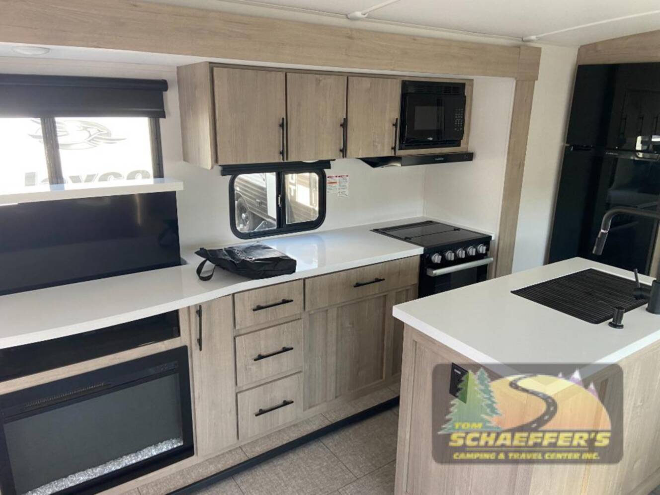 A photo of this 2025 Grand Design Imagine 2670MK