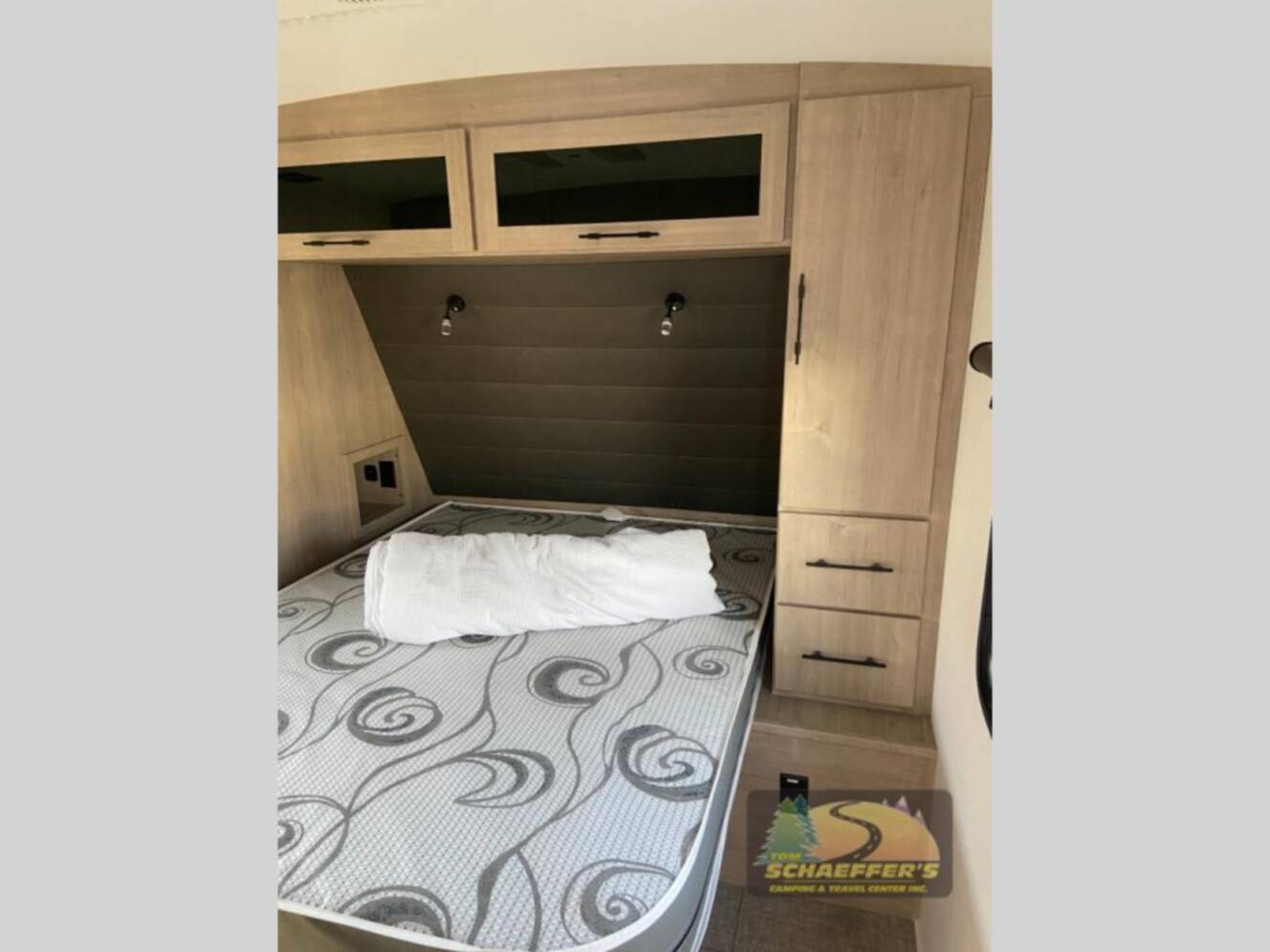 A photo of this 2025 Grand Design Imagine 2670MK