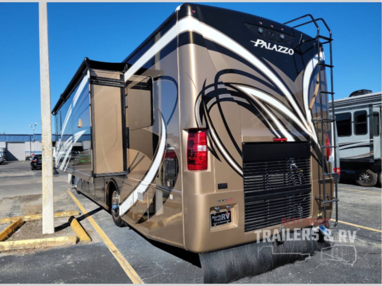A photo of this 2016 Thor Motor Coach Palazzo 33.2