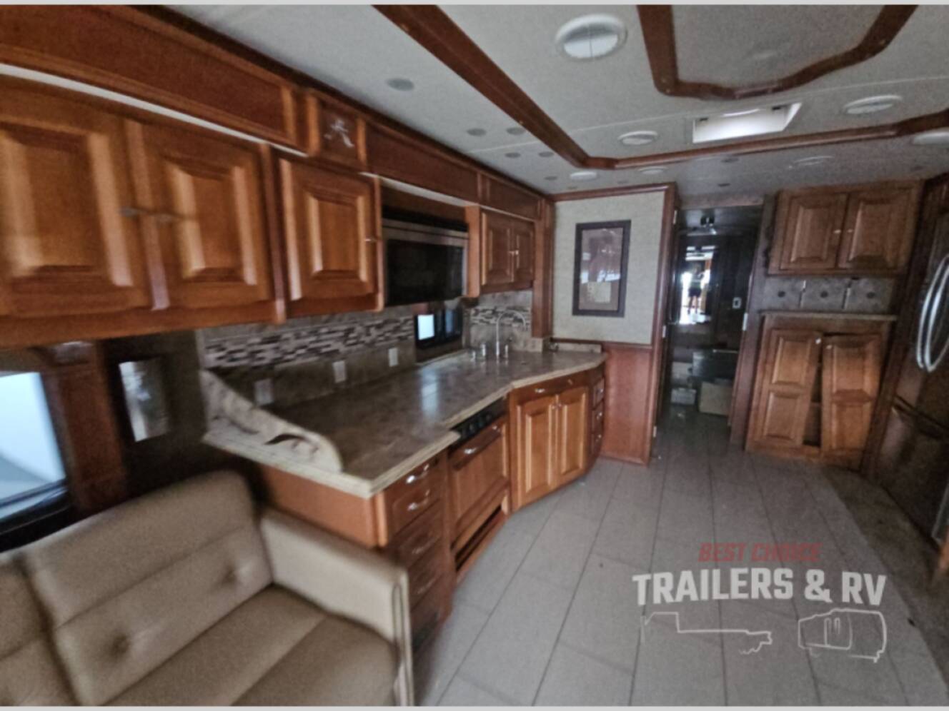 A photo of this 2014 Tiffin Motorhomes Phaeton 40 QBH