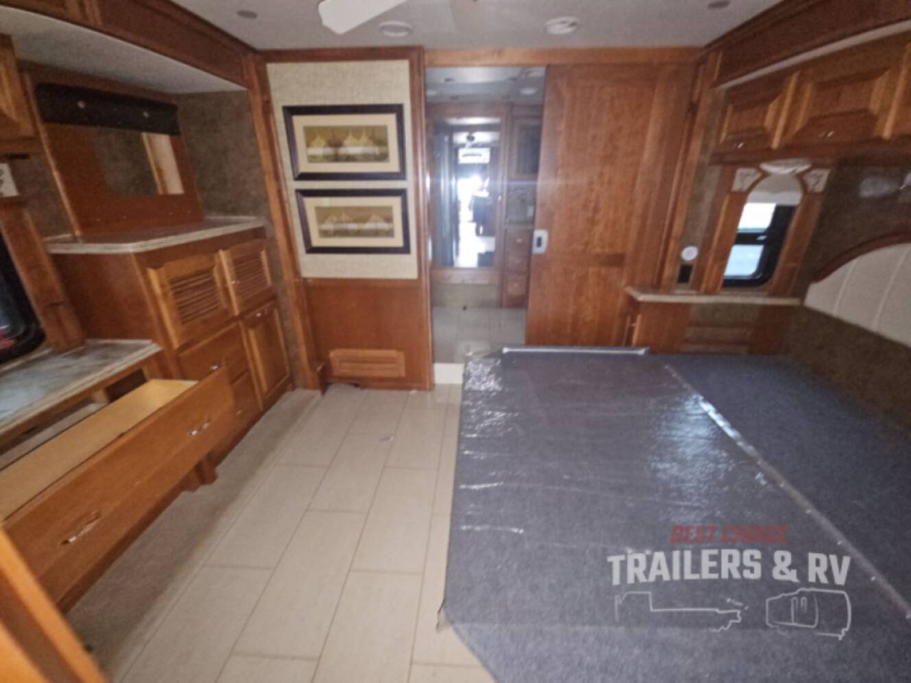 A photo of this 2014 Tiffin Motorhomes Phaeton 40 QBH