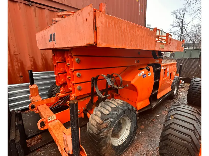 2006 JLG 4394RT
