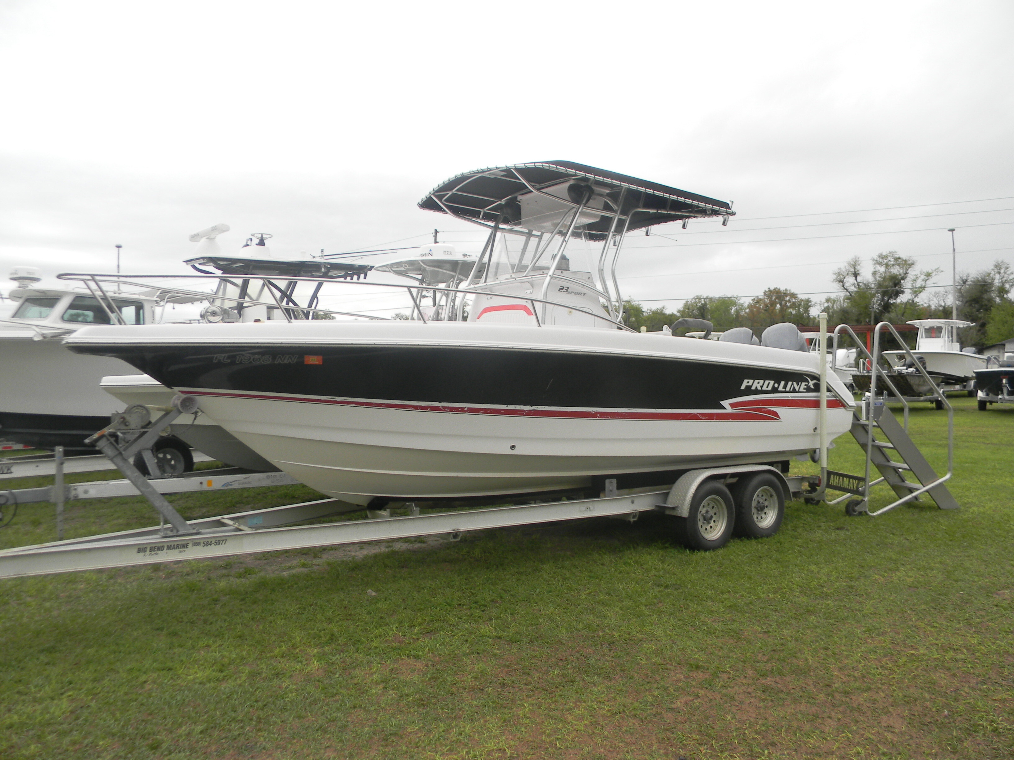 2002 Proline 23 Sport in perry FL