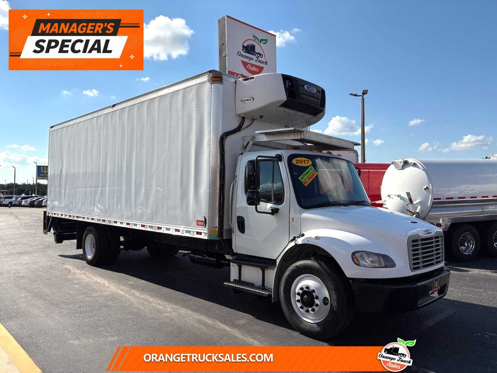 2017 FREIGHTLINER BUSINESS CLASS M2 106 in Orlando, FL