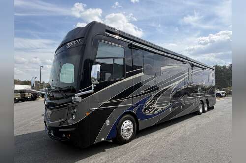 2019 Fleetwood DISCOVERY LXE 44B in forsyth GA