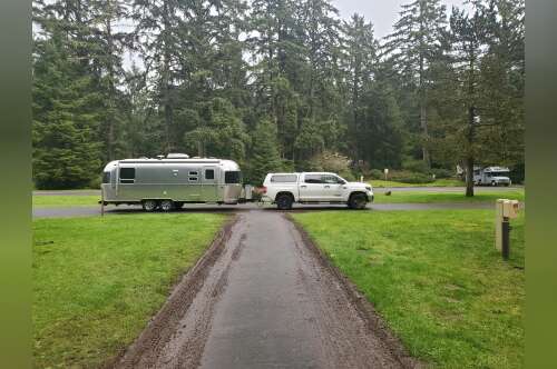 2018 Airstream FLYING CLOUD 25 TWIN in warren OR