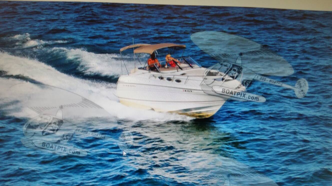 A photo of this 2002 Regal 2765 Commodore