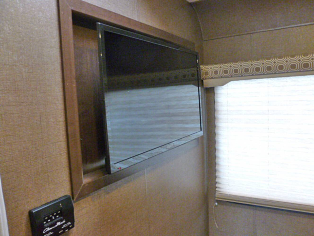 A photo of this 2019 Thor Motor Coach Four Winds 24BL