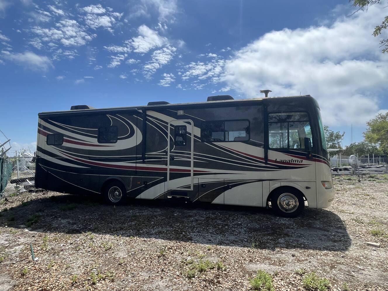 A photo of this 2013 Monaco LAPALMA 34F