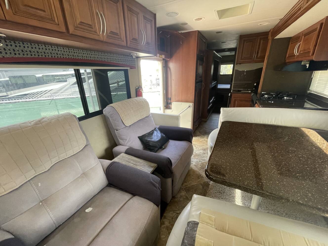 A photo of this 2013 Monaco LAPALMA 34F