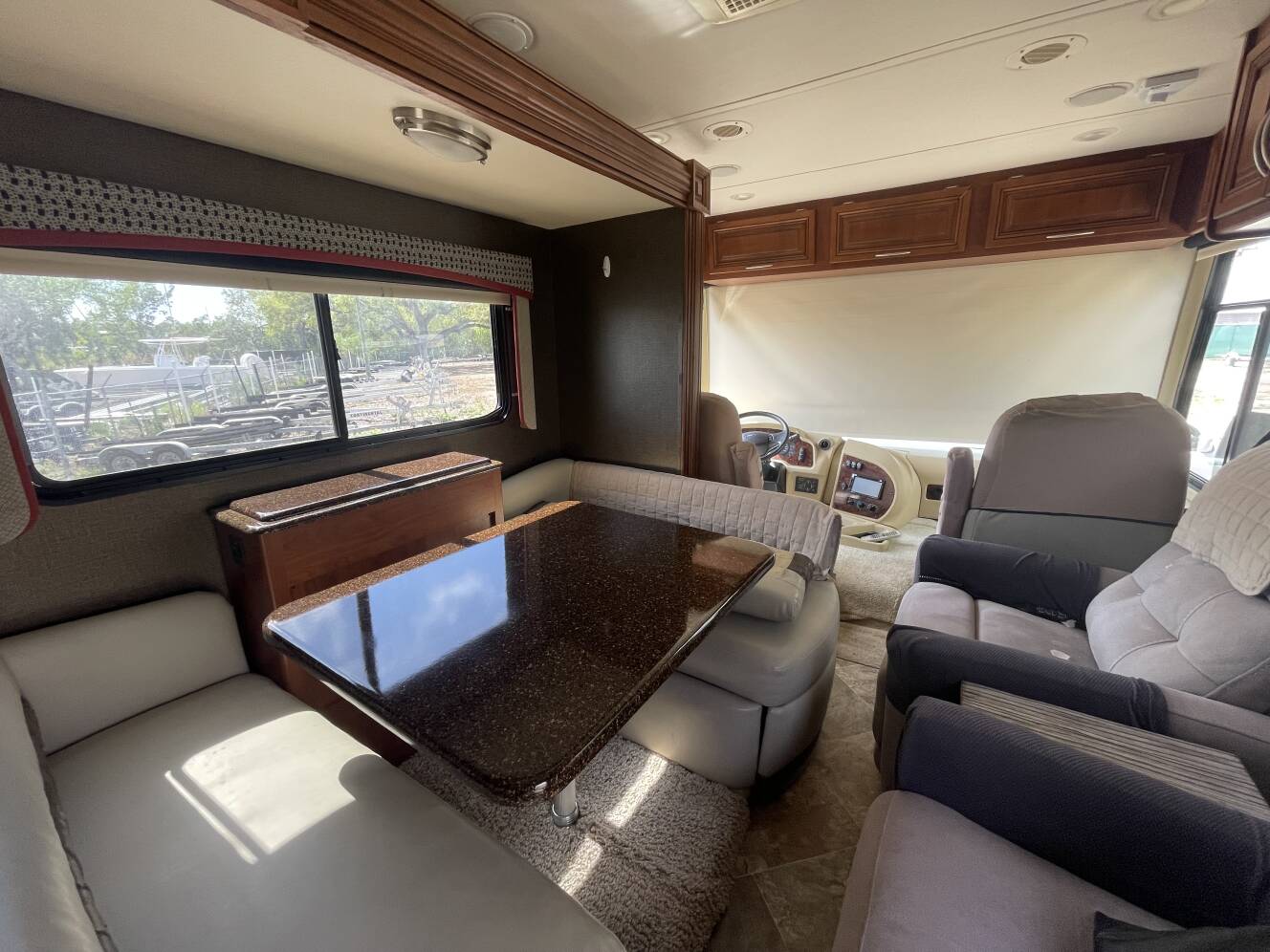 A photo of this 2013 Monaco LAPALMA 34F