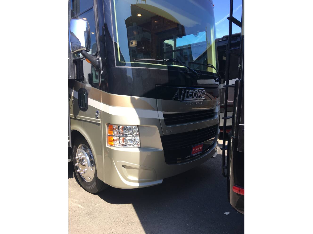 A photo of this 2015 Tiffin Motorhomes ALLEGRO OPEN ROAD 36LA