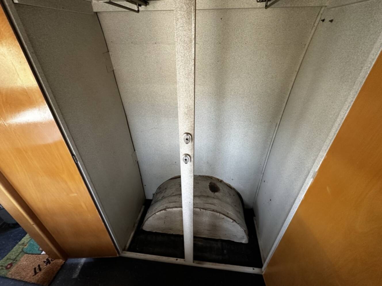 A photo of this 1954 Airstream SAFARI 22