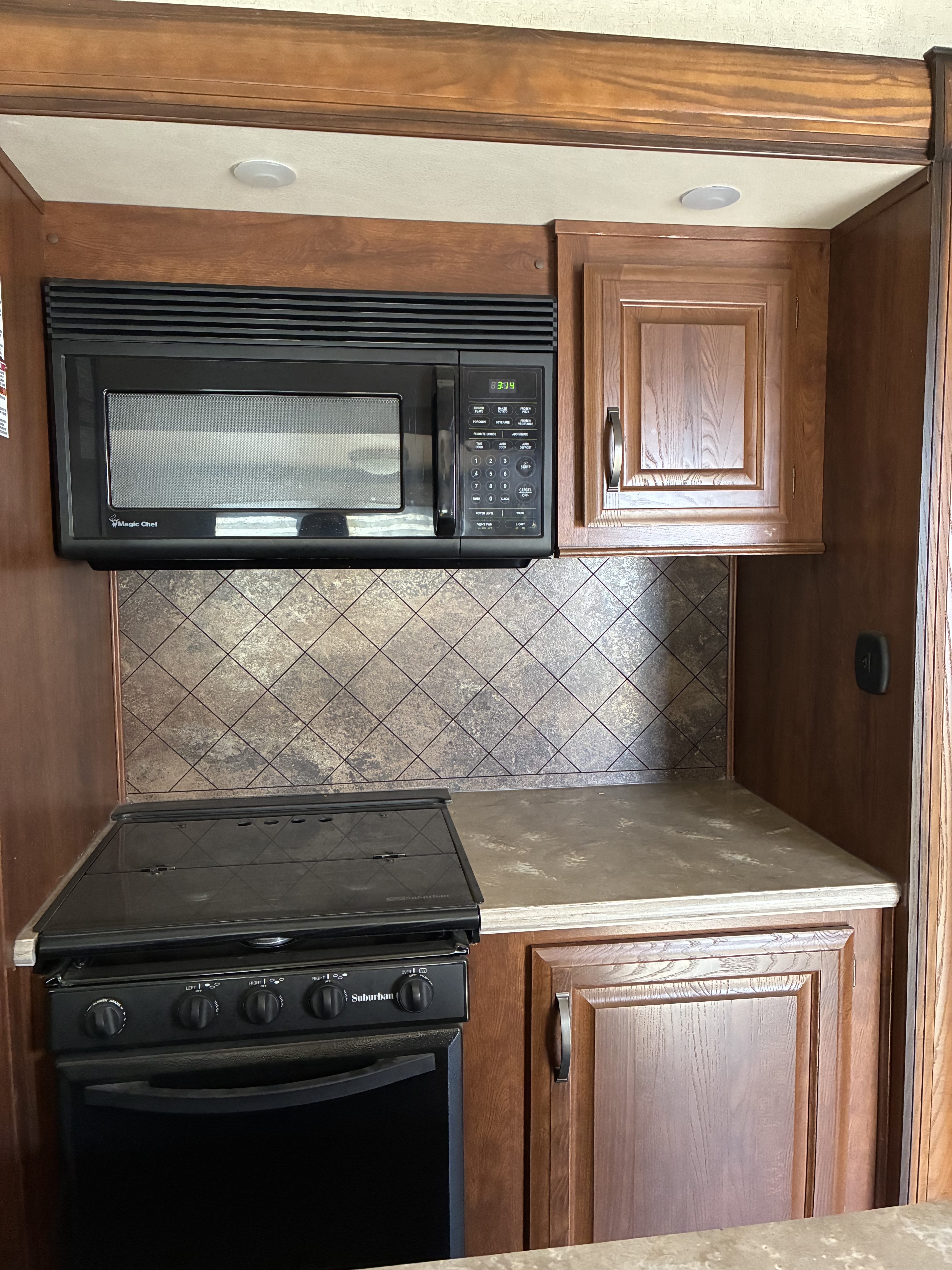 2016 Forest River SABRE 330CKTS in lancaster CA
