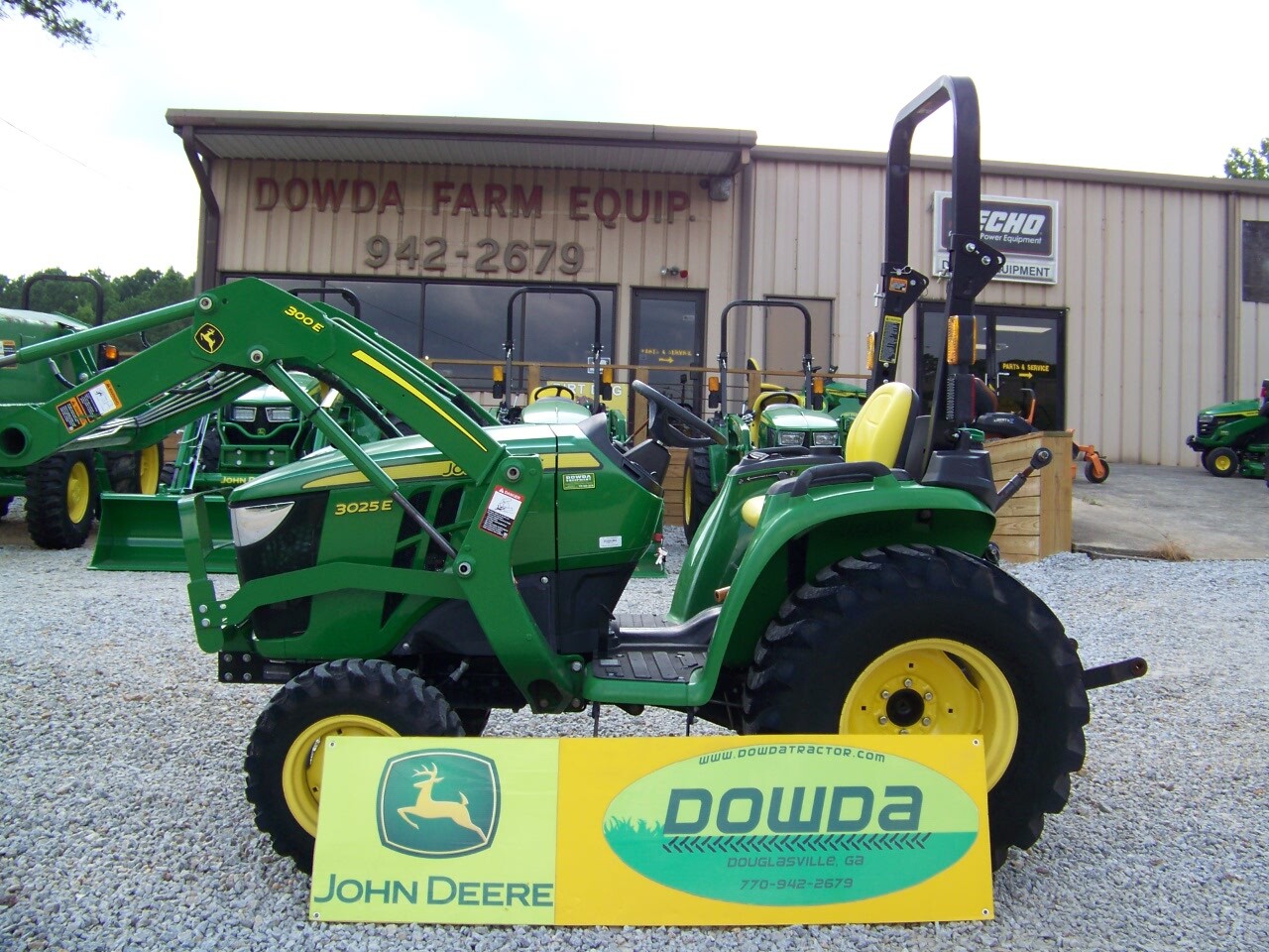 2021 JOHN DEERE 3025E in Douglasville, GA