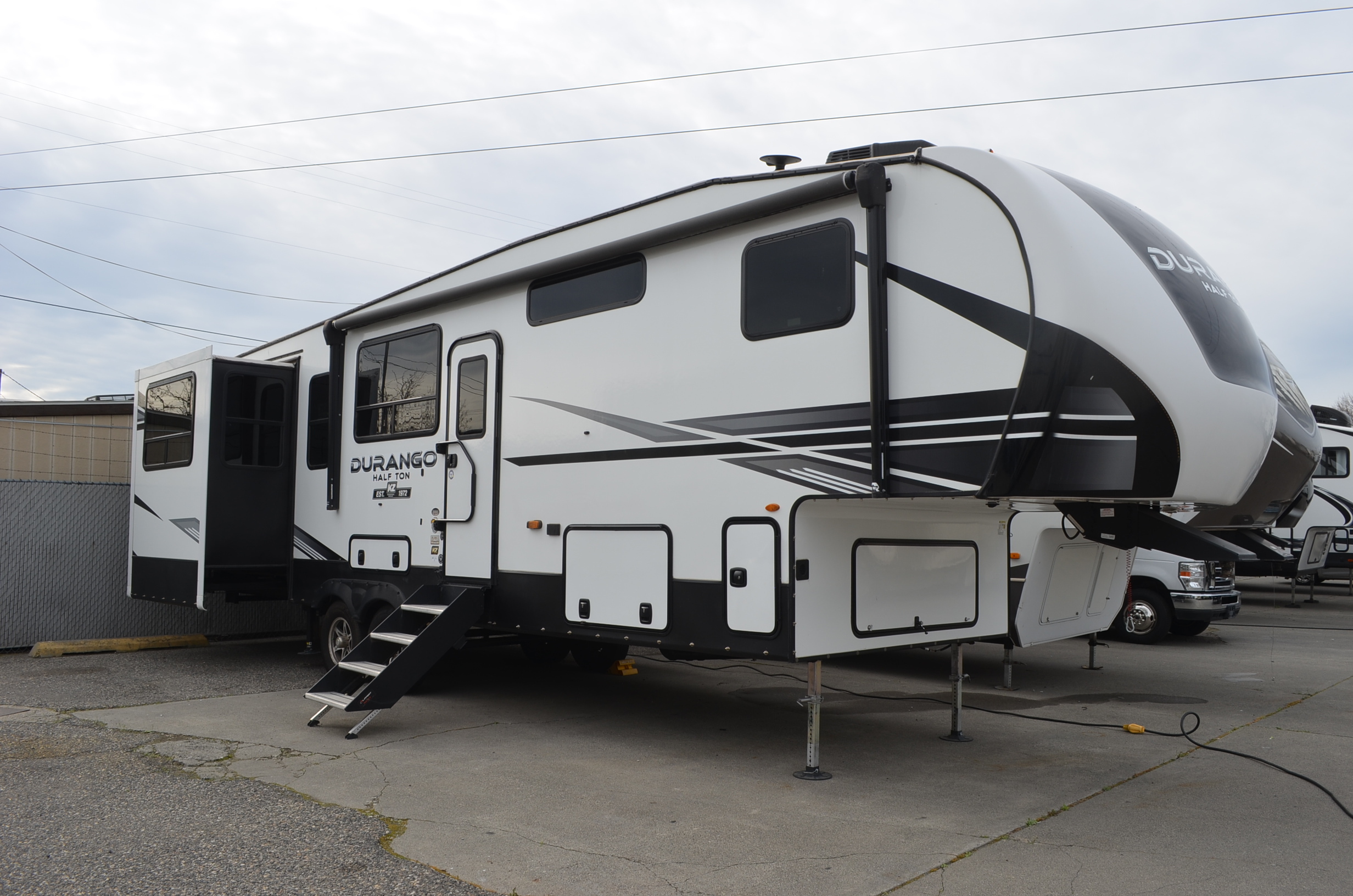 2022 K-Z DURANGO HALF-TON D290RLT in kennewick WA