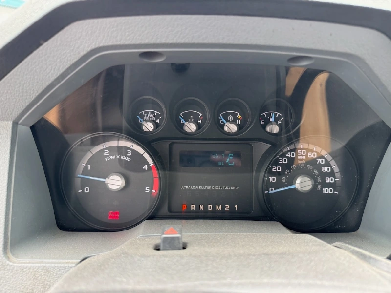 2012 FORD F550