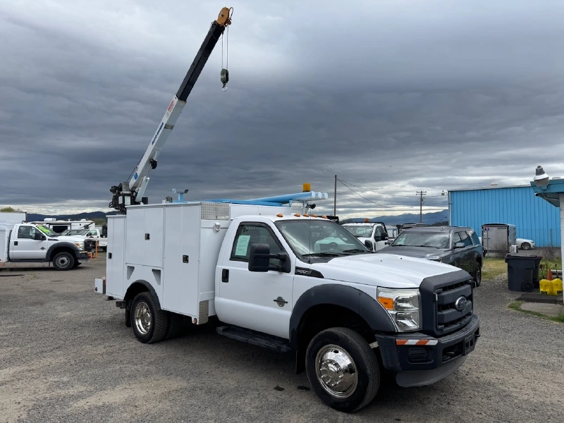 2012 FORD F550