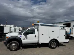 2012 FORD F550