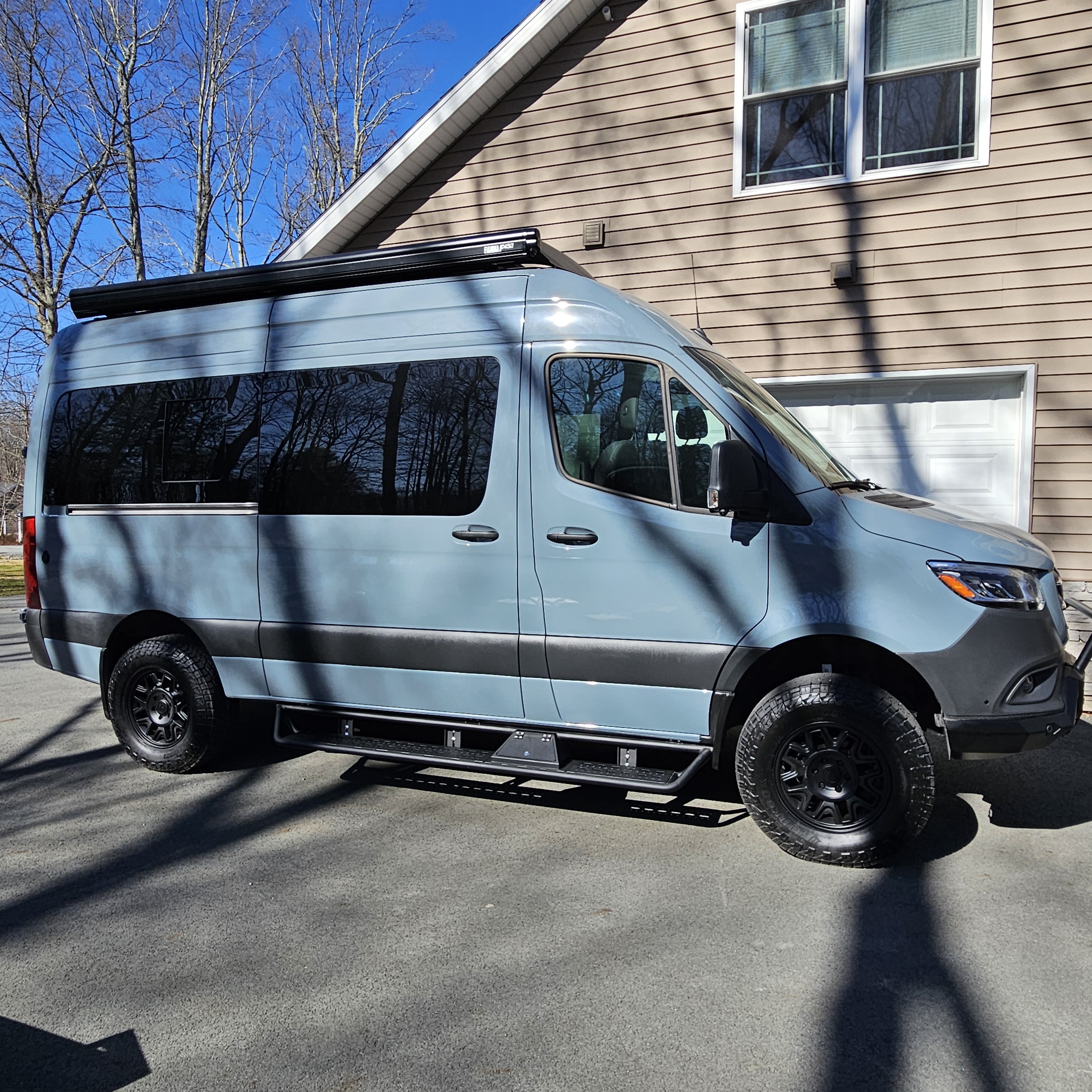 2025 Mercedes-Benz SPRINTER 144 AWD HIGH-ROOF in hawley PA