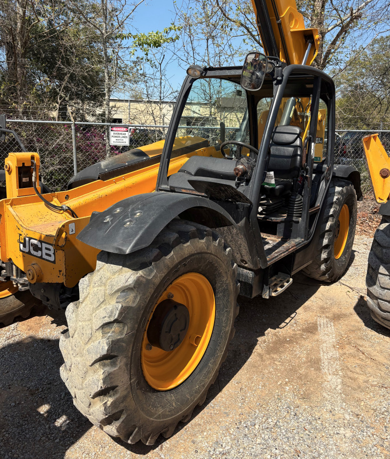 2018 JCB, Inc. 507-42 in Bristol, PA