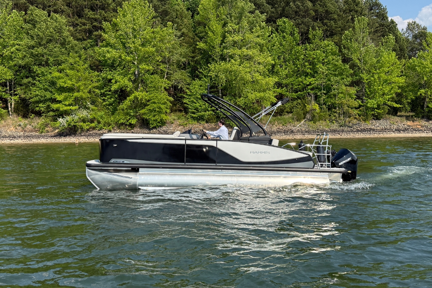 2026 Harris Sunliner 230 SPORT SLDH in clover SC