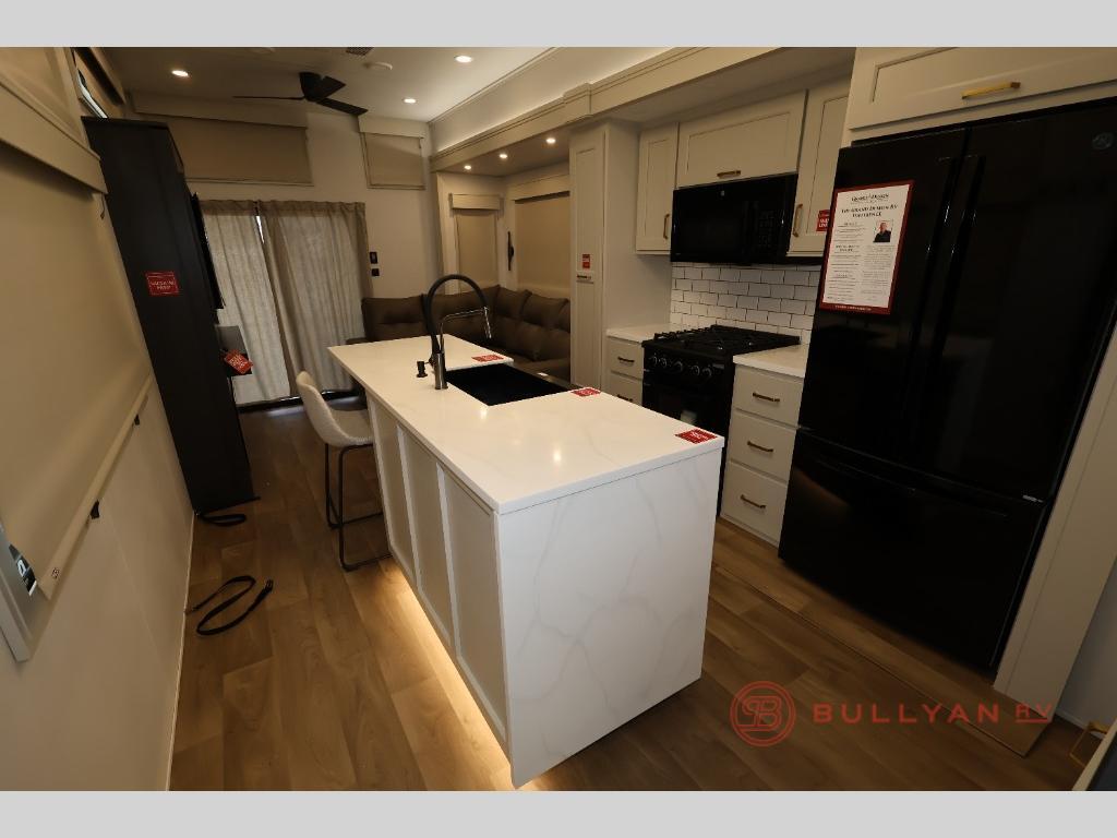 View more photos of this listing