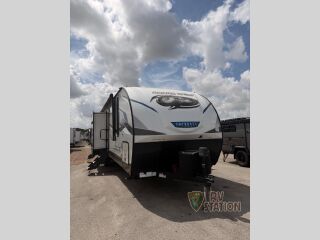 2023 FOREST RIVER CHEROKEE ALPHA WOLF 33BHL