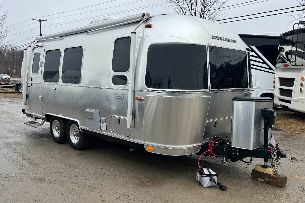 2020 Airstream Globetrotter 23FB in manchester ME