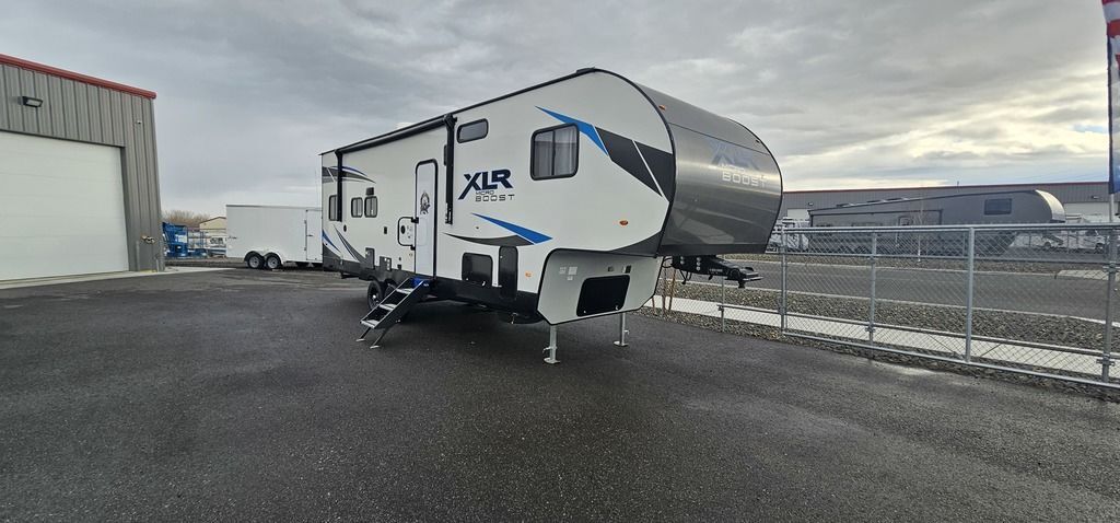 2023 Forest River Rv XLR Micro Boost 301XLRE Fifth Wheel Toy Hauler RV