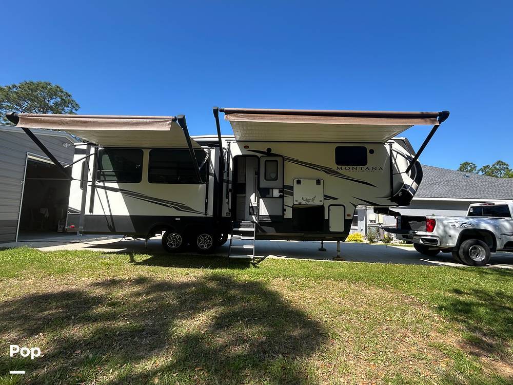 2021 Keystone Montana High Country 295RL in beverly hills FL