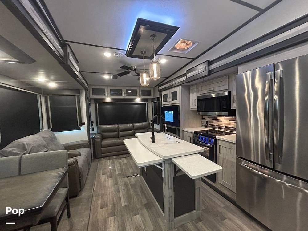 2021 Keystone Montana High Country 295RL in beverly hills FL