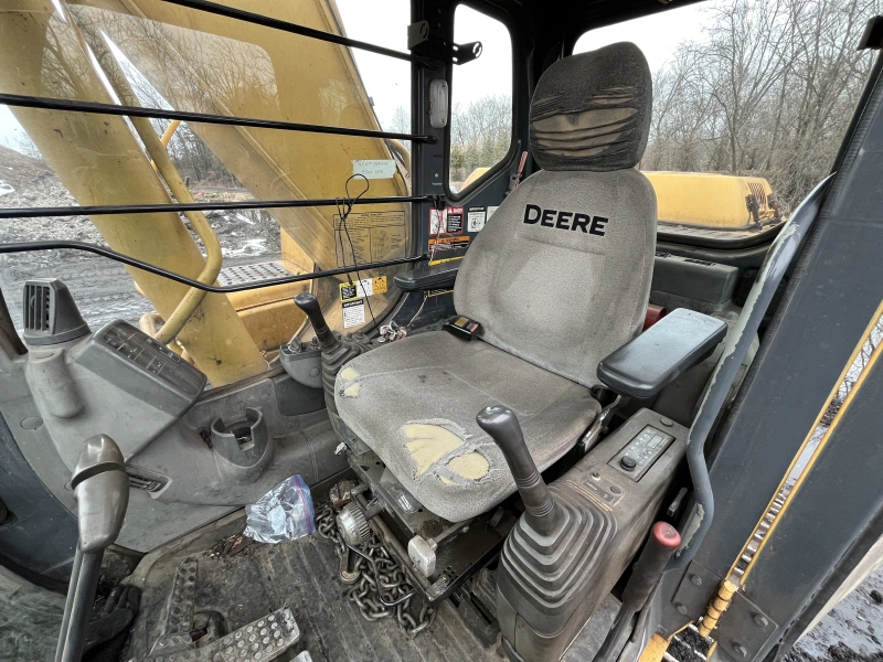 2003 JOHN DEERE 270C LC